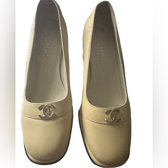 Chanel Shoes Size 36 - Picture 5 of 8